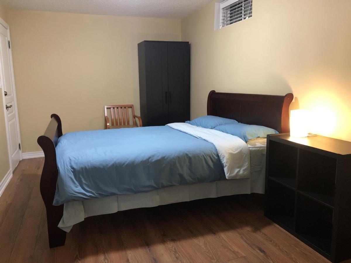 Spacious 2 Bedroom Guest Suite Toronto Kültér fotó