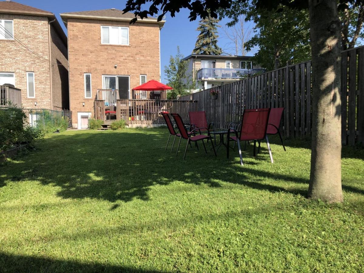 Spacious 2 Bedroom Guest Suite Toronto Kültér fotó